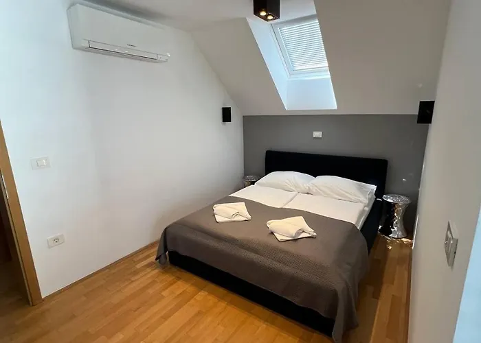 וילה Recica North בלד