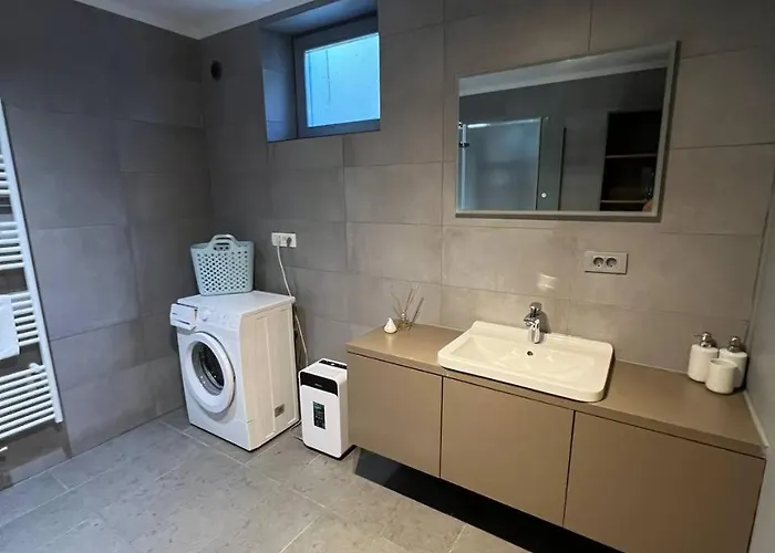 וילה Recica North בלד